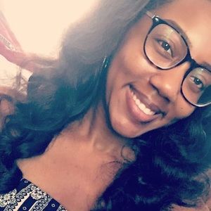 Meet your Posher, Meagan